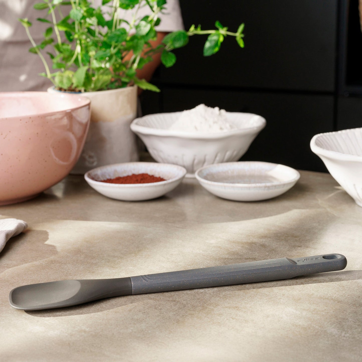 Spoontula