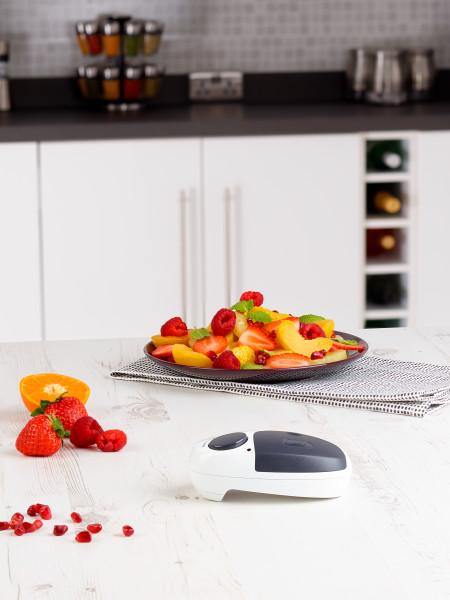 Easican electronic can opener