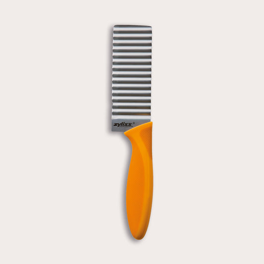 Crinkle cut knife potato and vegetable cutter