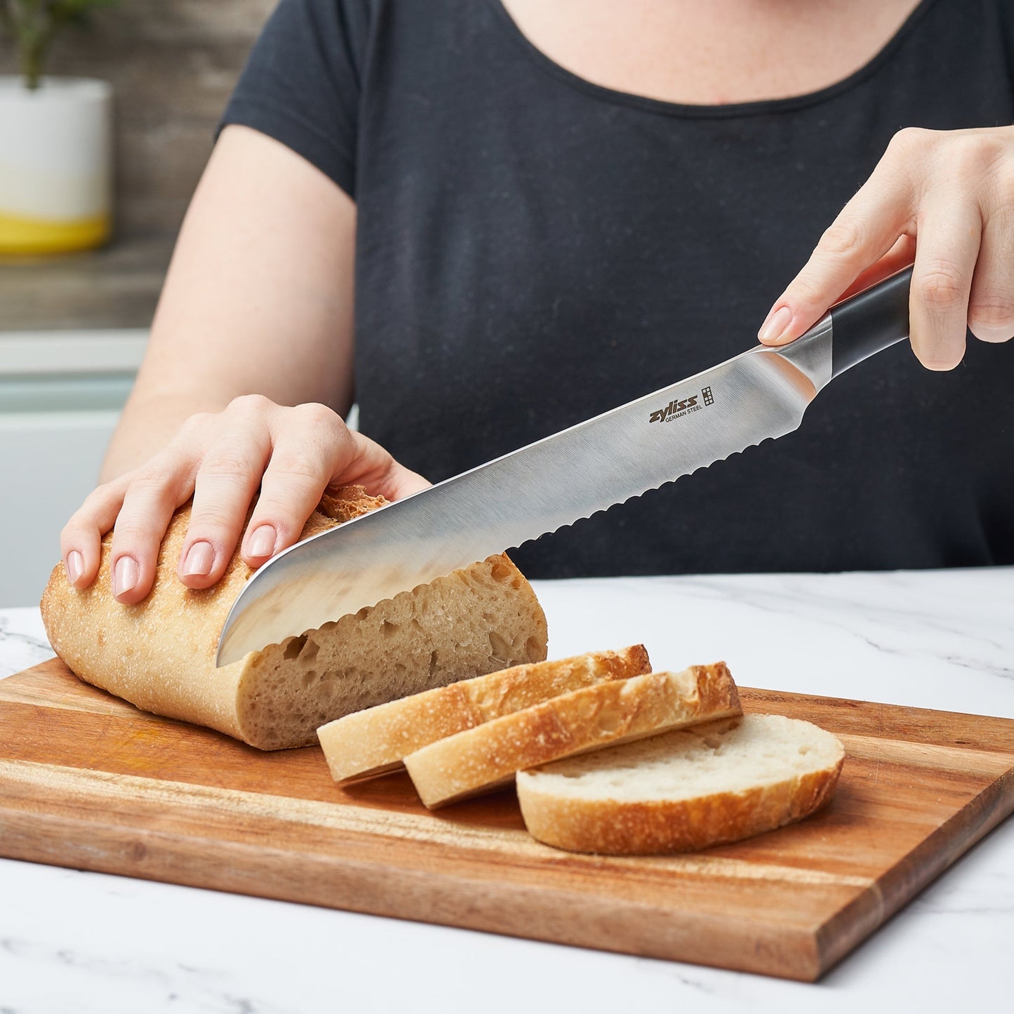 Comfort Pro Bread Knife 20cm / 8"