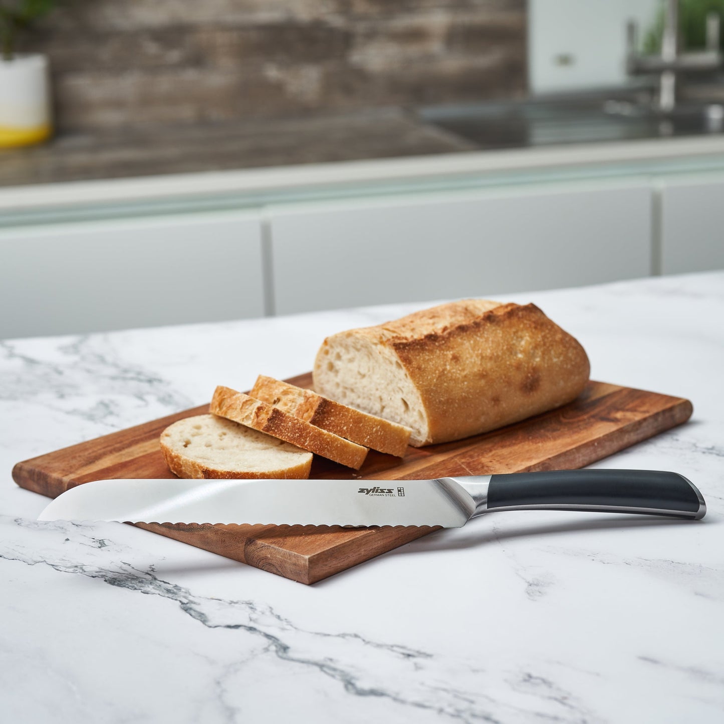 Comfort Pro Bread Knife 20cm / 8"